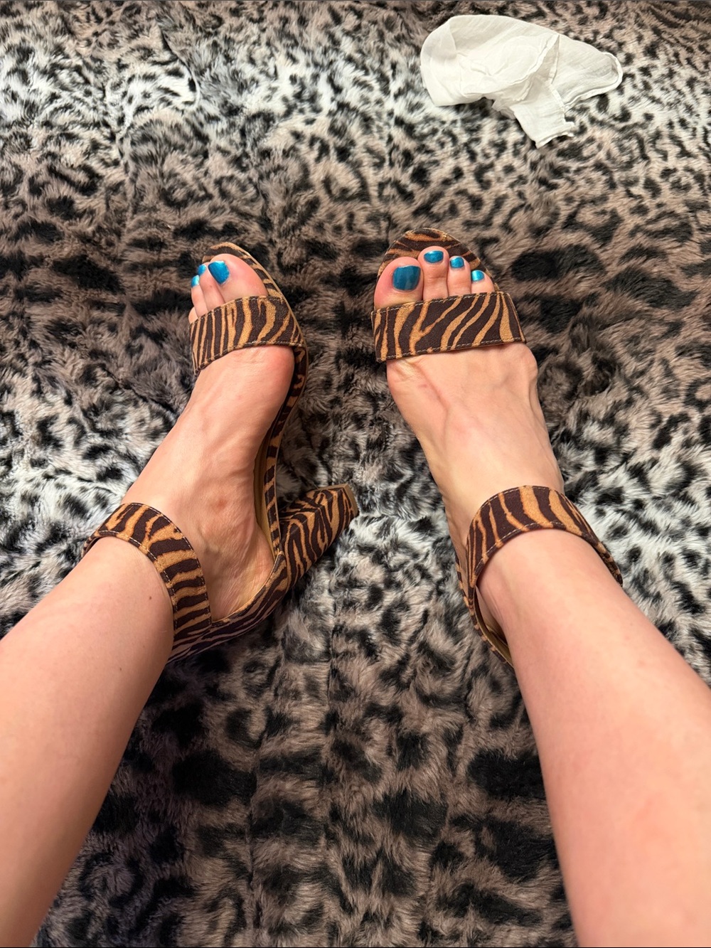 Women's easy on easy off Velcro Zebra-Print Block Heel Sandals - Brown Sz:8